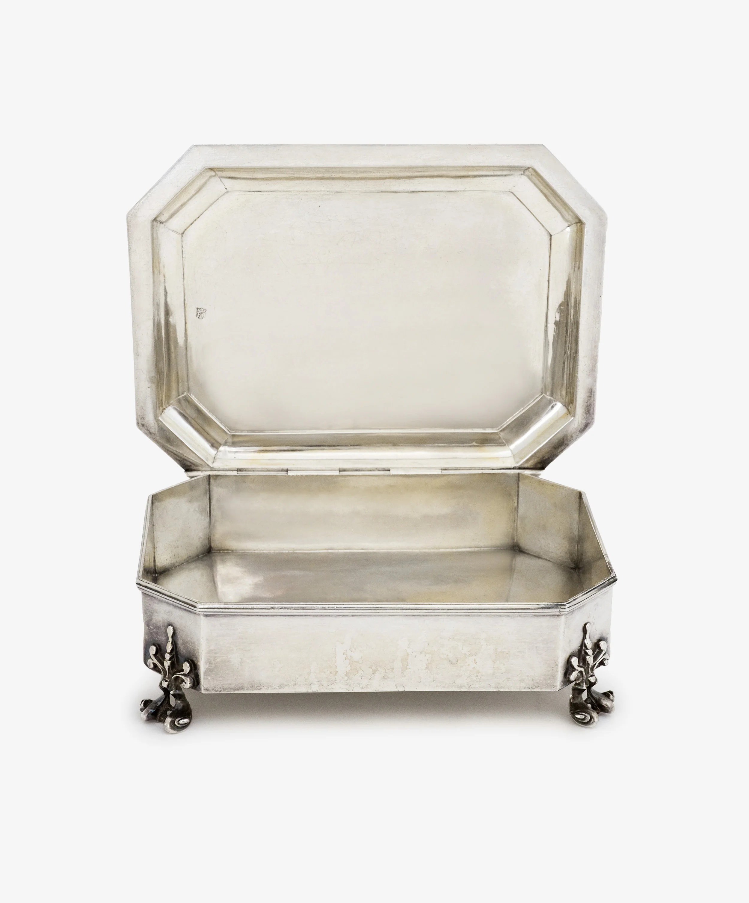 Vintage English Silver Casket - Image 2